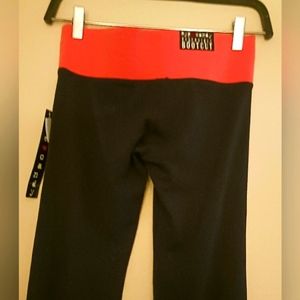 Boot cut yoga pants Sz S fitness leggings
